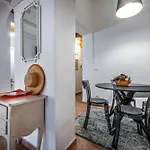 Yid Masaccio Apartmán *